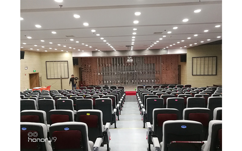 惠山醫(yī)院室內(nèi)P2.5全彩屏 惠山醫(yī)院室內(nèi)P2.5全彩屏